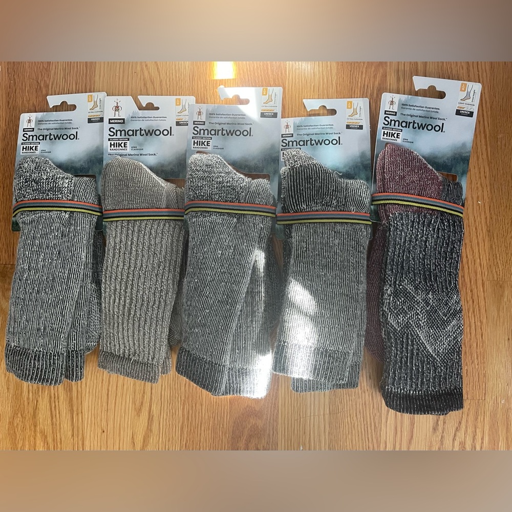 Lot of 5 pairs of Smartwool Socks- Size Large